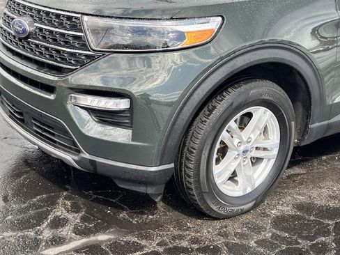 Certified 2023 Ford Explorer XLT w/ Equipment Group 202A AWD/4WD image 9