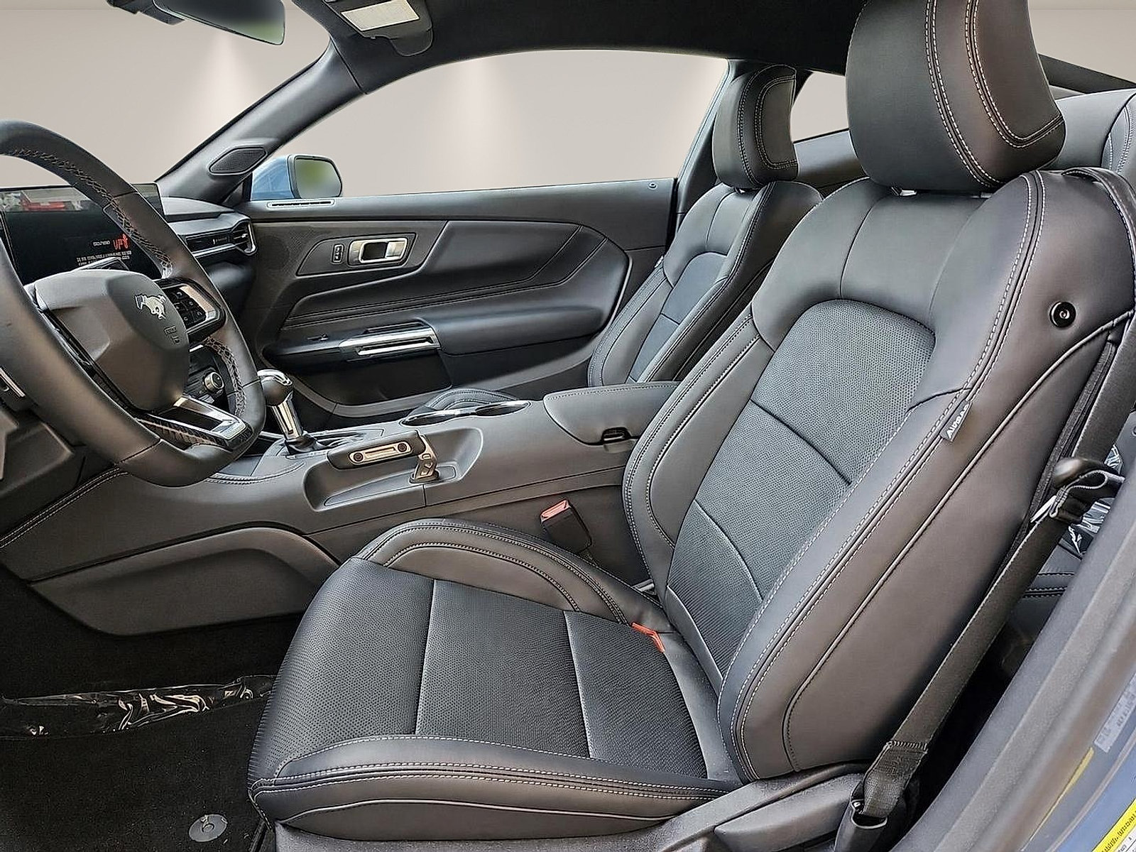 New 2026 Ford Mustang GT Premium w/ GT Performance Package RWD image 12