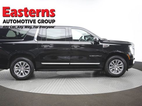 Used 2025 GMC Yukon XL Denali AWD/4WD image 49