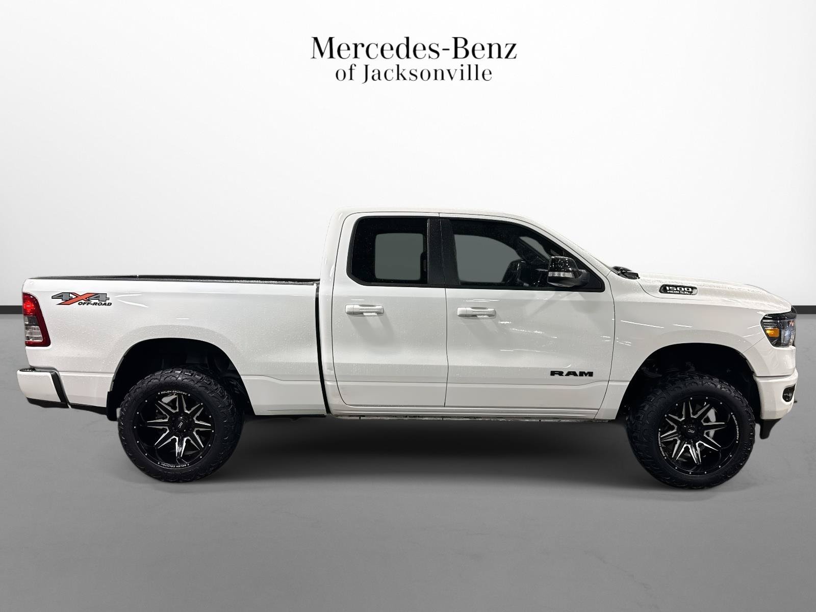 Used 2022 RAM 1500 Big Horn AWD/4WD image 2