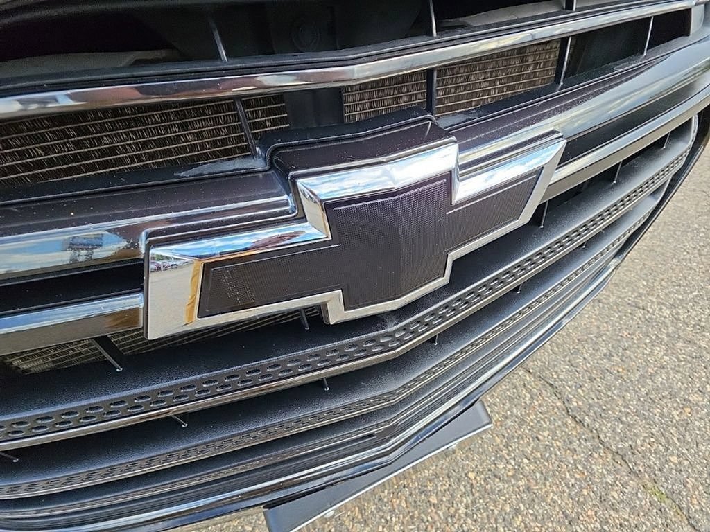 Used 2021 Chevrolet Traverse Premier w/ Redline Edition AWD/4WD image 47