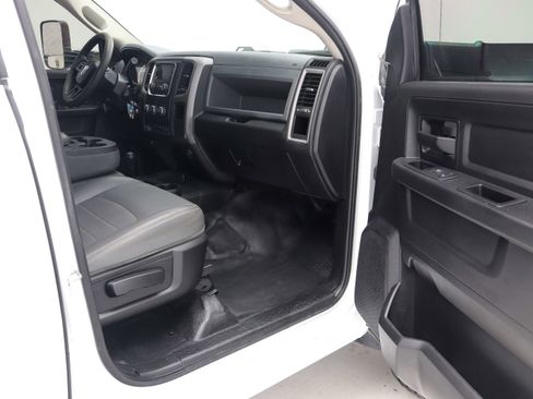 Used 2018 RAM 5500 Tradesman w/ Max Tow Package AWD/4WD image 22