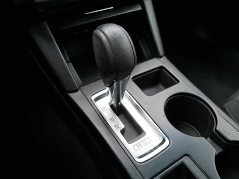 Used 2018 Subaru Outback 2.5i image 24