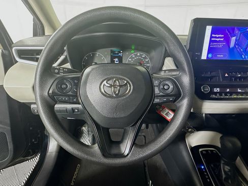 Used 2024 Toyota Corolla LE FWD image 15