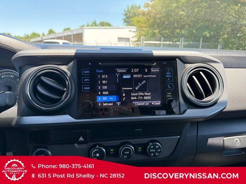 Used 2019 Toyota Tacoma TRD Sport RWD image 15