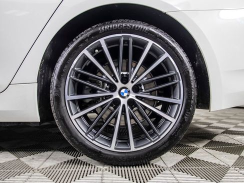Used 2021 BMW 530e w/ Convenience Package RWD image 35
