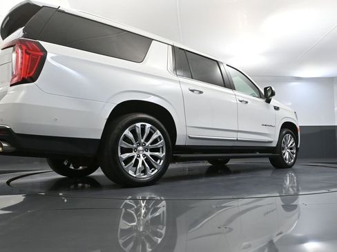 Used 2024 GMC Yukon XL Denali w/ Advanced Technology Package AWD/4WD image 66