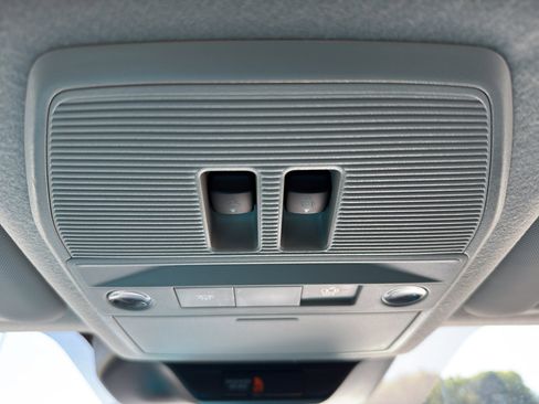 New 2026 Nissan Kicks SV w/ SV Premium Package image 23