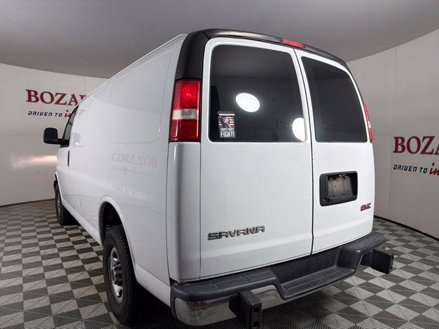Used 2020 GMC Savana 2500 w/ Driver Convenience Package RWD image 8