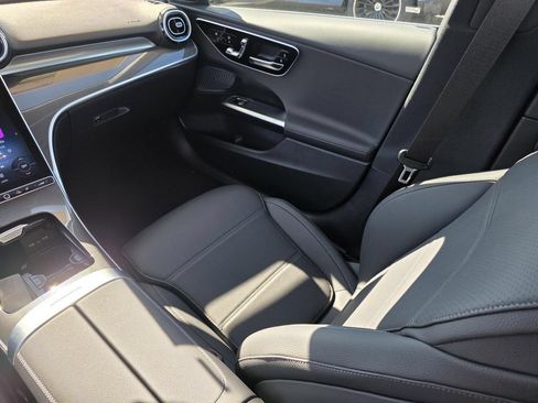 Used 2026 Mercedes-Benz C 300 4MATIC Sedan image 27