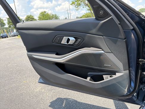 Used 2026 BMW 330i Sedan w/ Premium Package RWD image 14