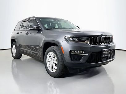 Used 2023 Jeep Grand Cherokee Limited w/ Trailer Tow Prep Group (B)