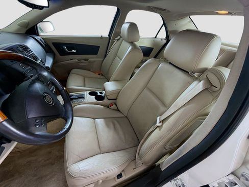 Used 2004 Cadillac CTS 3.6 w/ Preferred Equipment Group RWD image 13