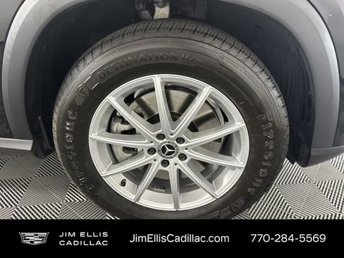 Used 2024 Mercedes-Benz GLE 450e 4MATIC image 11