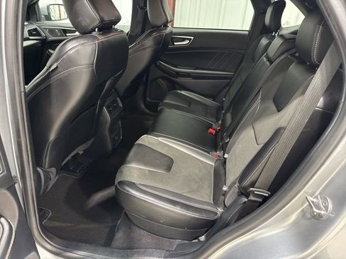 Used 2021 Ford Edge ST image 13