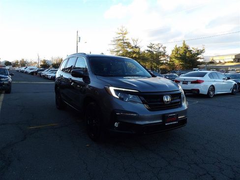 Used 2021 Honda Pilot Special Edition image 2