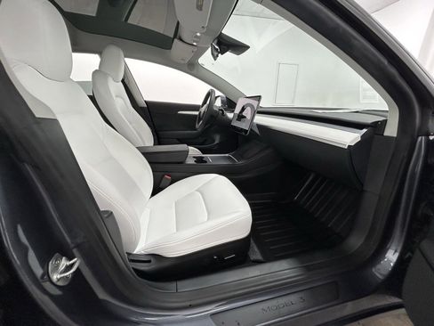 Used 2023 Tesla Model 3 Performance image 37