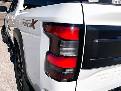 New 2026 Nissan Frontier Pro-X image 12