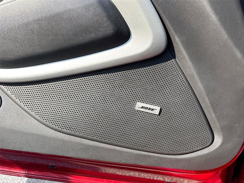 Used 2016 Chevrolet Camaro LT w/ Technology Package image 19