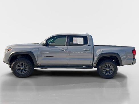 Used 2021 Toyota Tacoma SR5 w/ Trail Edition AWD/4WD image 6