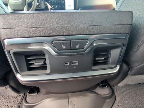 Used 2026 GMC Sierra 1500 Denali image 17