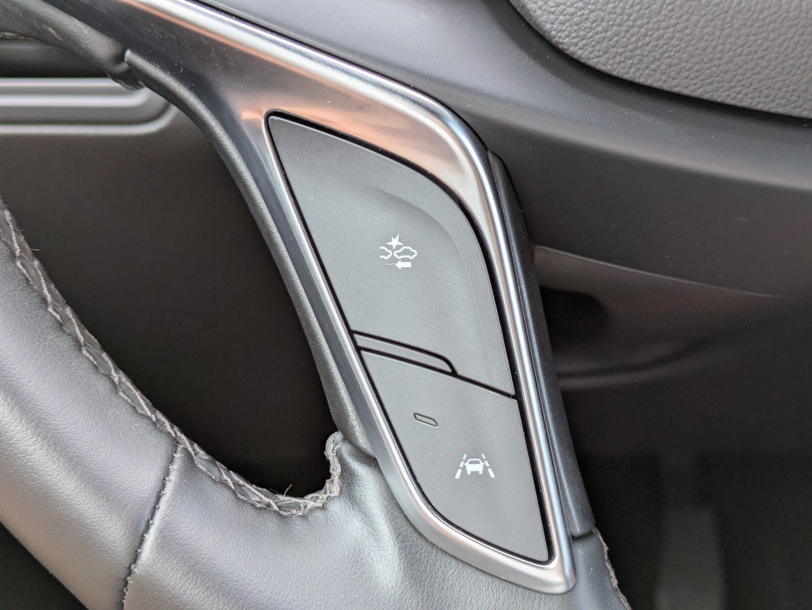 Used 2024 Cadillac XT5 Luxury FWD image 22