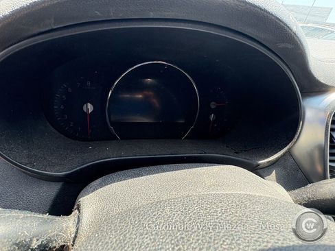 Used 2018 Kia Sorento SX image 7