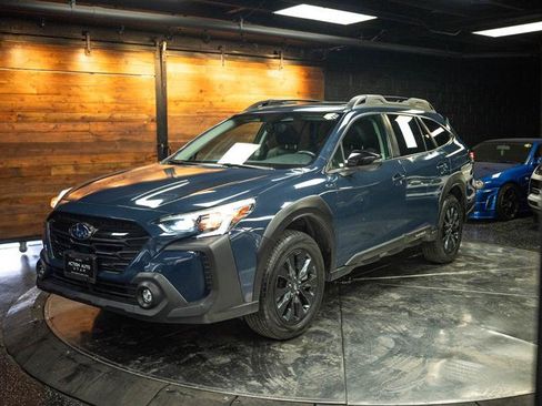 Used 2024 Subaru Outback Onyx Edition AWD/4WD image 2
