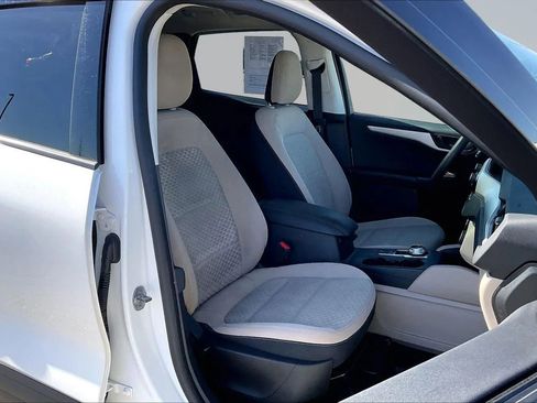 Used 2022 Ford Escape SE w/ SE Sport Appearance Package AWD/4WD image 34
