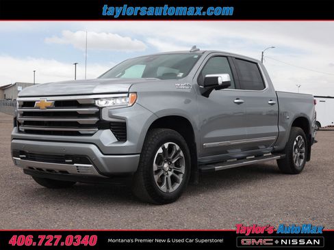 Used 2025 Chevrolet Silverado 1500 High Country w/ Technology Package AWD/4WD image 57