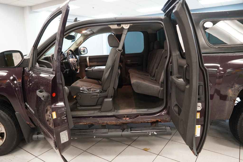 Used 2008 Chevrolet Silverado 1500 LT w/ Power Pack Plus RWD image 23