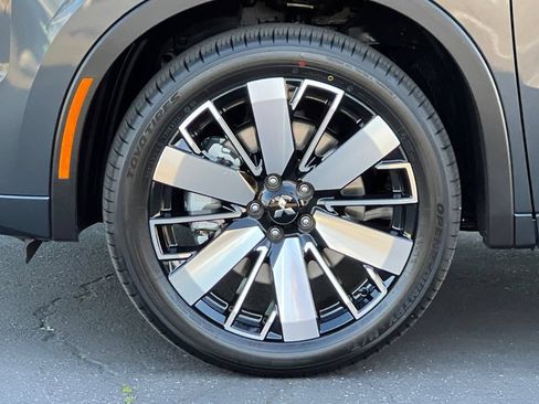New 2026 Mitsubishi Outlander SEL FWD image 28
