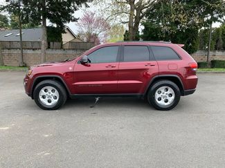 Used 2020 Jeep Grand Cherokee Trailhawk w/ Premium Lighting Group AWD/4WD video 2