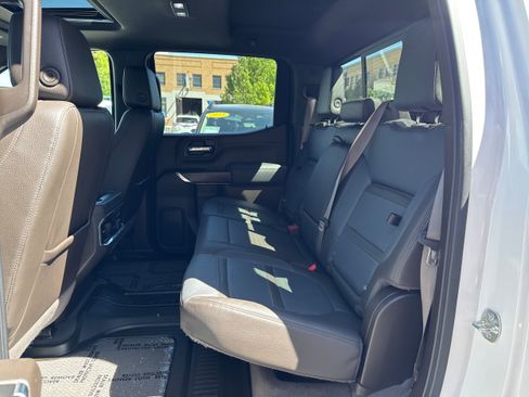 Used 2020 GMC Sierra 1500 Denali w/ Denali Ultimate Package AWD/4WD image 11