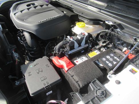 New 2026 RAM 1500 RHO w/ Bed Utility Group image 18