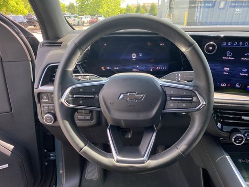 Used 2025 Chevrolet Tahoe Z71 w/ Z71 Off-Road Package image 11