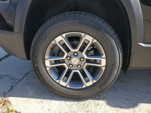New 2026 GMC Terrain Elevation FWD image 6
