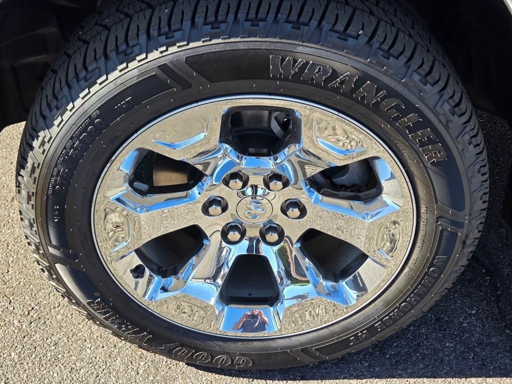 Used 2022 RAM 1500 Big Horn RWD image 12