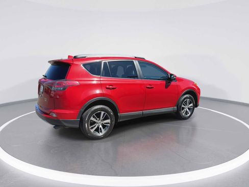 Certified 2017 Toyota RAV4 XLE AWD/4WD image 8