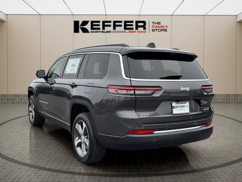 New 2025 Jeep Grand Cherokee L Limited w/ Luxury Tech Group II AWD/4WD image 3