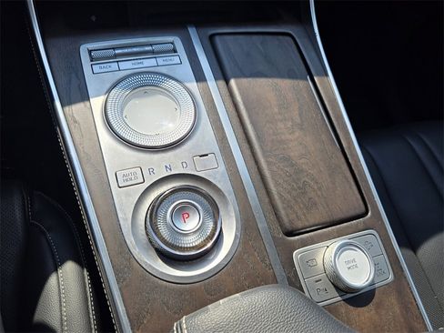 Used 2022 Genesis GV80 2.5T image 19