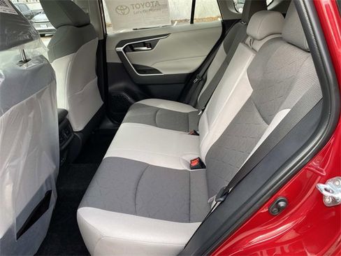 New 2025 Toyota RAV4 XLE image 7