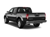 Used 2019 Nissan Frontier SV image 2
