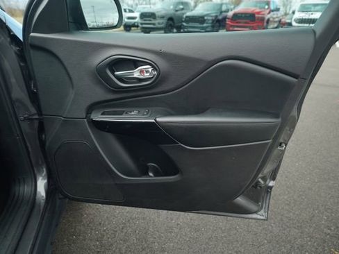 Used 2021 Jeep Cherokee Altitude image 20