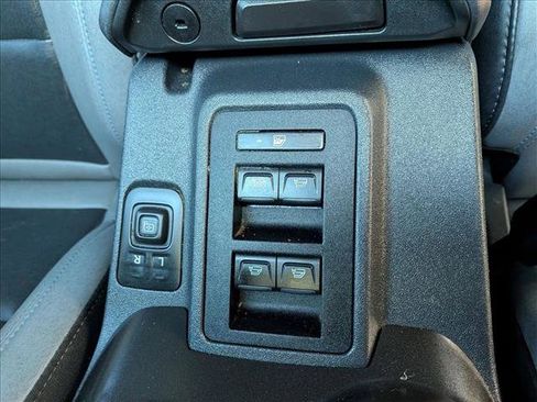 Used 2022 Ford Bronco Black Diamond image 16