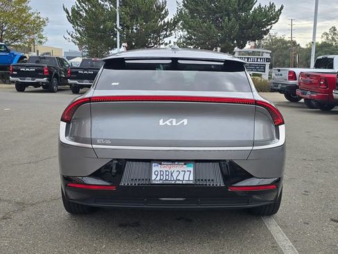 Used 2022 Kia EV6 Wind w/ Wind Technology Package AWD/4WD image 5