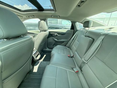 Used 2015 Chevrolet Impala LTZ FWD image 11