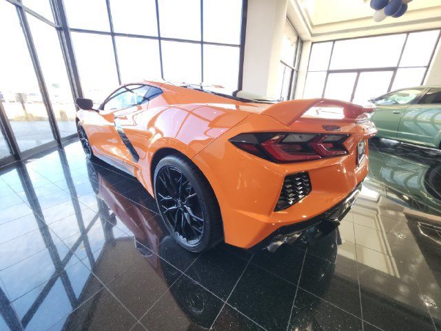Used 2024 Chevrolet Corvette Stingray Preferred Cpe w/ Z51 Performance Package RWD image 4