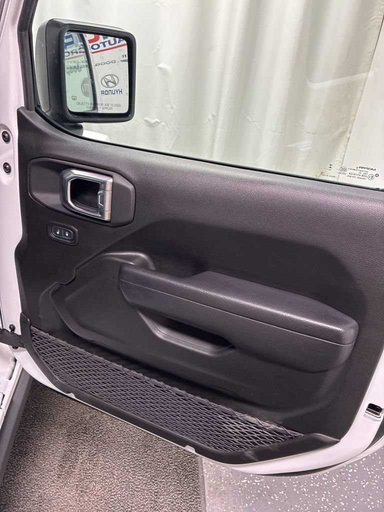 Used 2023 Jeep Gladiator Sport AWD/4WD image 29