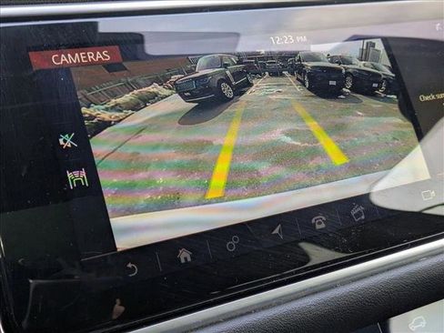 Used 2020 Land Rover Range Rover Sport SE image 14